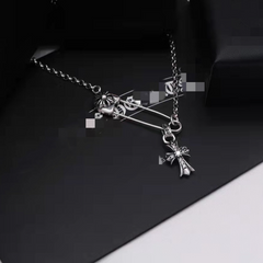 CHHHearts Necklace Men's and Women's Vintage Diamond-encrusted Mini Cross Pendant Pin Collarbone Chain