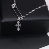 CHHHearts Necklace Men's and Women's Vintage Diamond-encrusted Mini Cross Pendant Pin Collarbone Chain