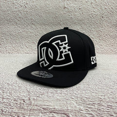 DC Classic Big Logo Embroidery Baseball Cap Skateboard Hip Hop Flat-brimmed Hat Sports Visor