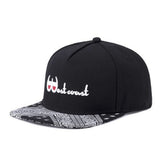 Trendy flat brimmed snapback hatsspring summer