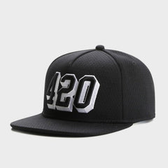 Trendy flat brimmed snapback hatssummer breathable mesh mesh for men and women neutral