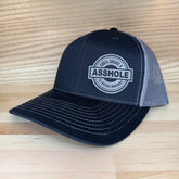 Trendy flat brimmed snapback hatsleather label mesh hat