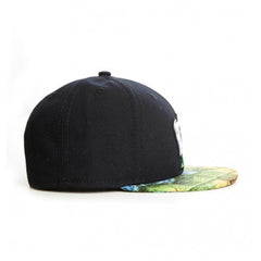 Trendy flat brimmed snapback hatsus dollar