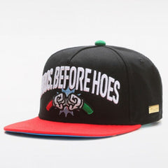 Trendy flat brimmed snapback hatscartoon embroidered