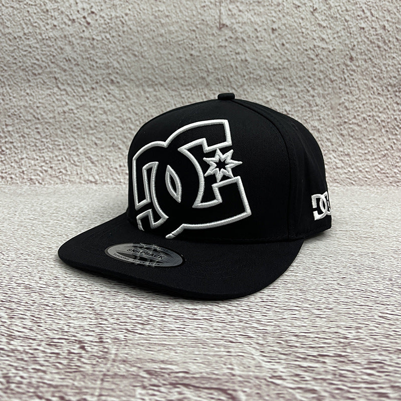DC Classic Big Logo Embroidery Baseball Cap Skateboard Hip Hop Flat-brimmed Hat Sports Visor