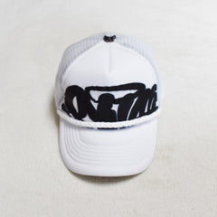Syna world hat trick cap trucker cap