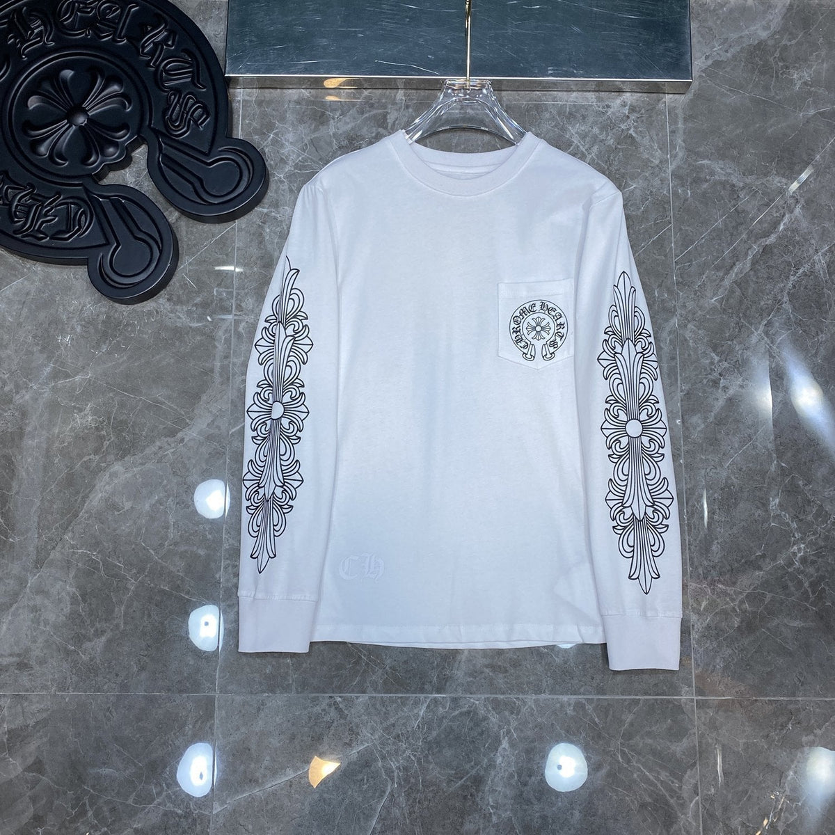 CHH  Heart Long Sleeve Shirt Unisex Fashion Loose Long Sleeve Shirt