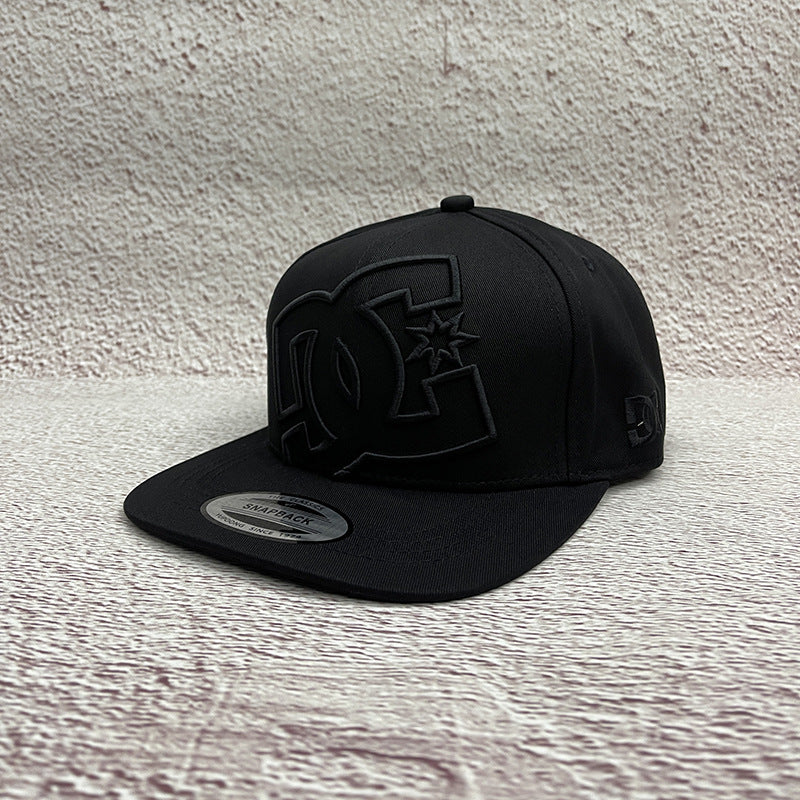 DC Classic Big Logo Embroidery Baseball Cap Skateboard Hip Hop Flat-brimmed Hat Sports Visor