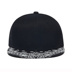 Trendy flat brimmed snapback hatsbreathable mesh