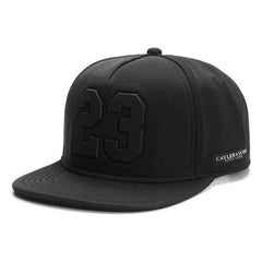 Trendy flat brimmed snapback hatsmesh quick-drying and breathable