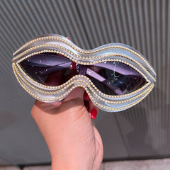 Trendy punk glasses one-piece shaped mouth pearl lines