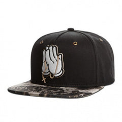 Trendy flat brimmed snapback hatsadjustable